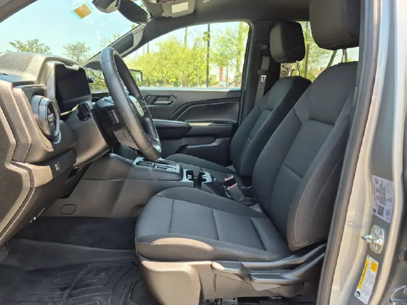 2024 CHEVROLET Colorado