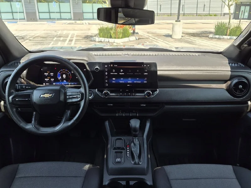 2024 CHEVROLET Colorado