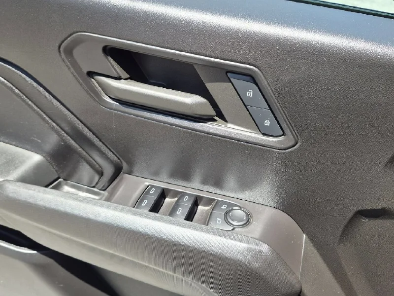 2024 CHEVROLET Colorado