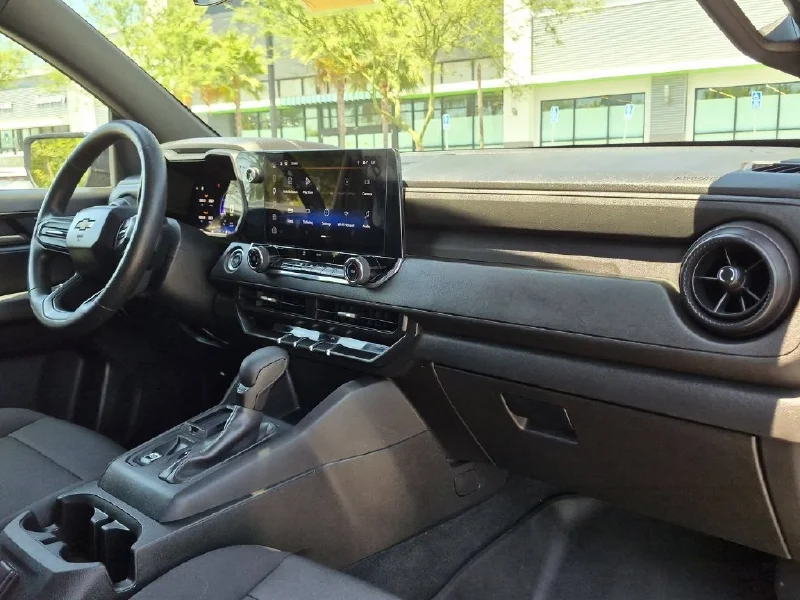 2024 CHEVROLET Colorado