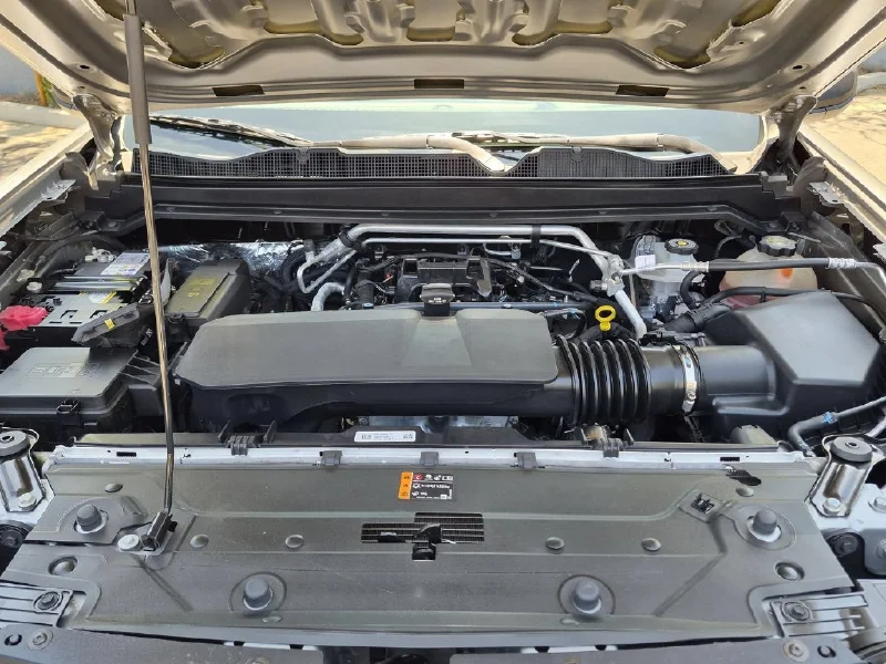 2024 CHEVROLET Colorado