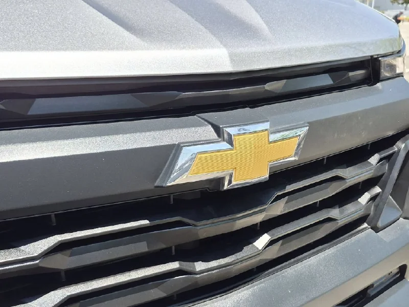 2024 CHEVROLET Colorado