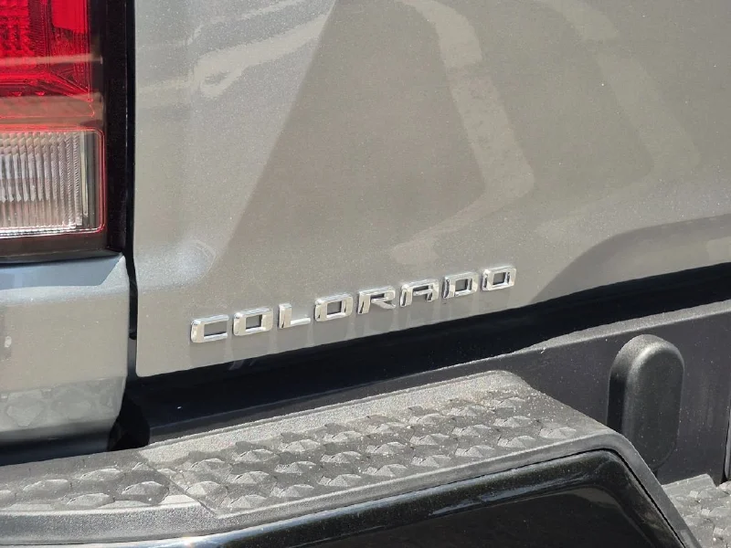 2024 CHEVROLET Colorado