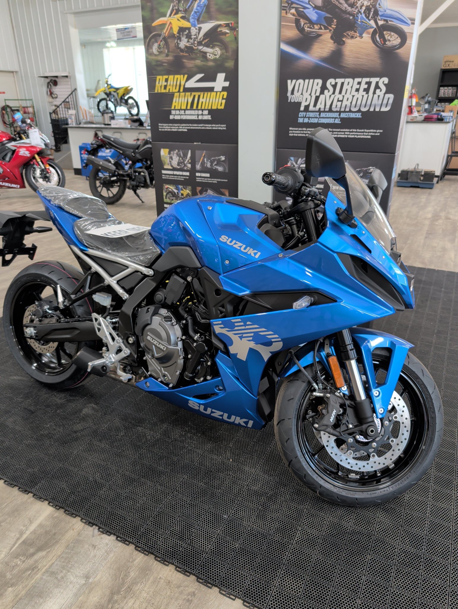 2026 Suzuki GSX-8R 8R in Jasper, IN