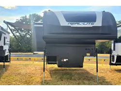 2026 PALOMINO Real Lite HS-2114