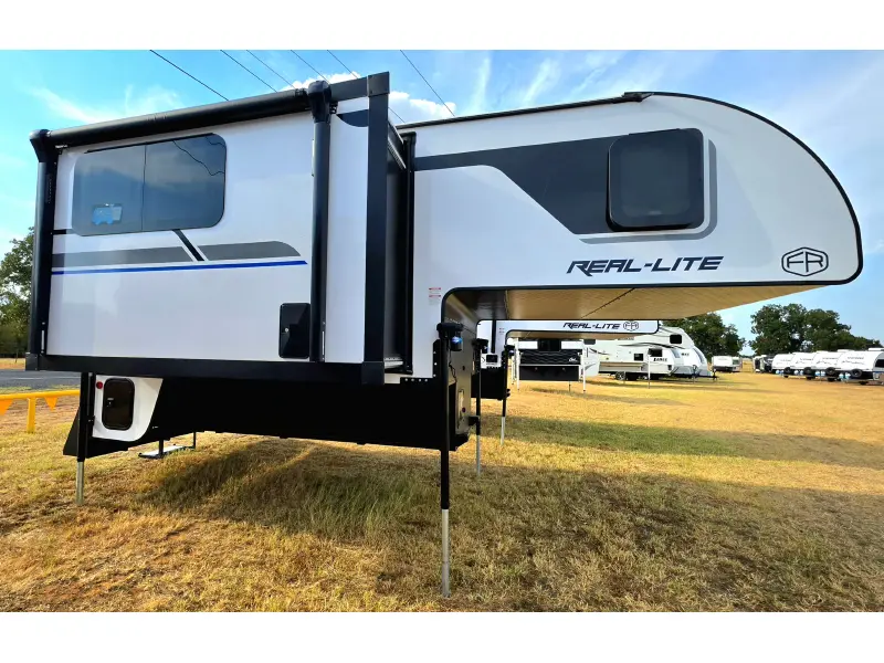 2026 PALOMINO Real Lite HS-2114