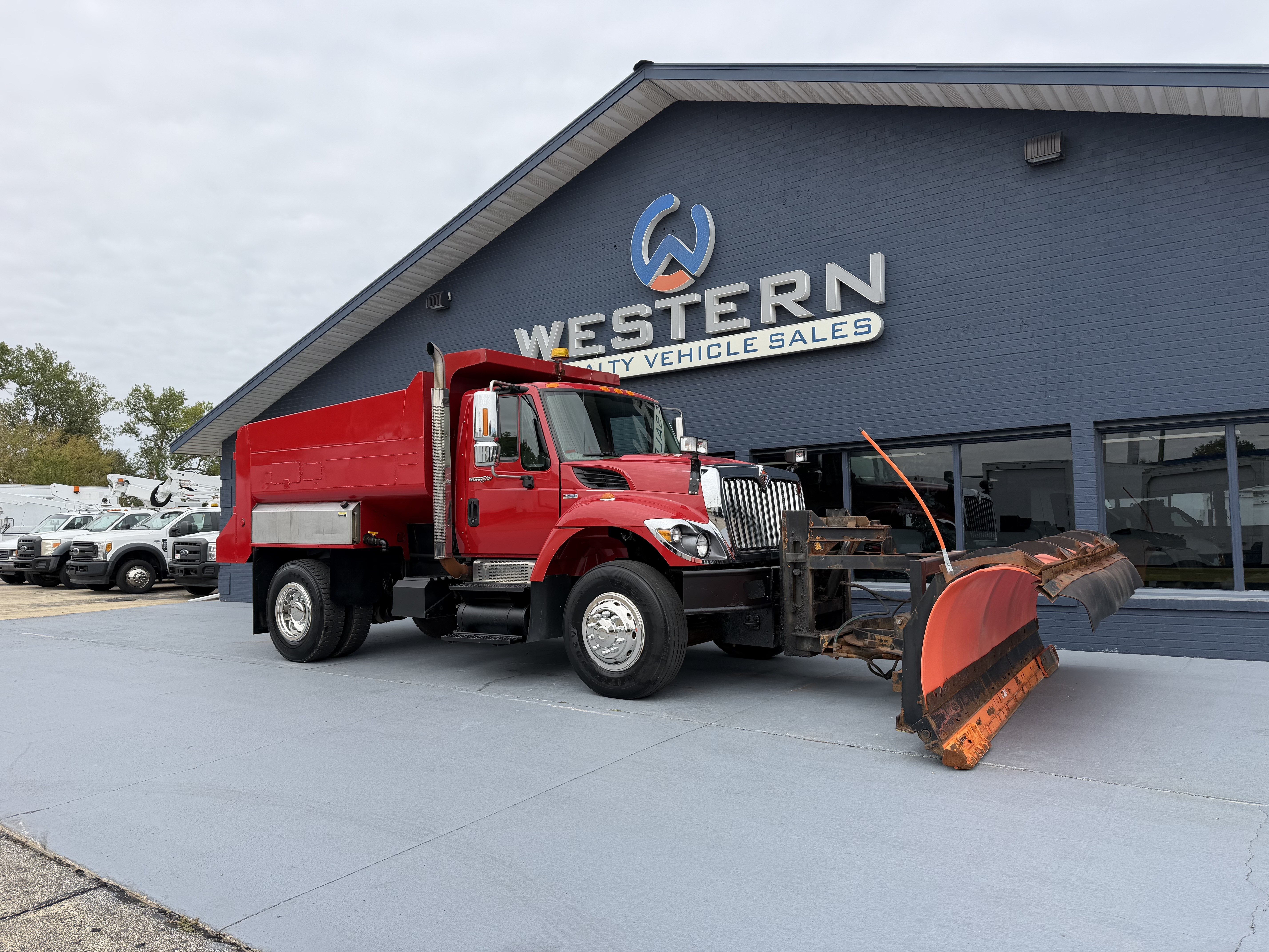 2010 INTERNATIONAL 7400 in Braidwood, IL