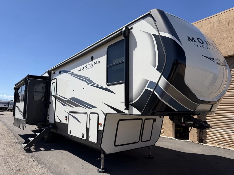 2021 KEYSTONE MONTANA HIGH COUNTRY 330RL