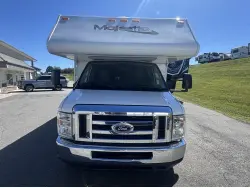 2016 THOR MOTOR COACH FOUR WINDS MAJESTIC 23A