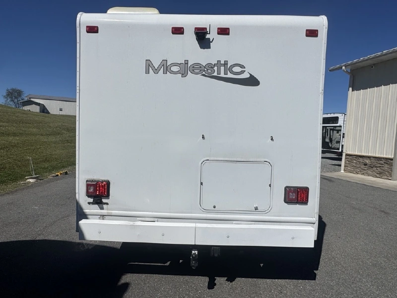2016 THOR MOTOR COACH FOUR WINDS MAJESTIC 23A