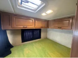 2016 THOR MOTOR COACH FOUR WINDS MAJESTIC 23A
