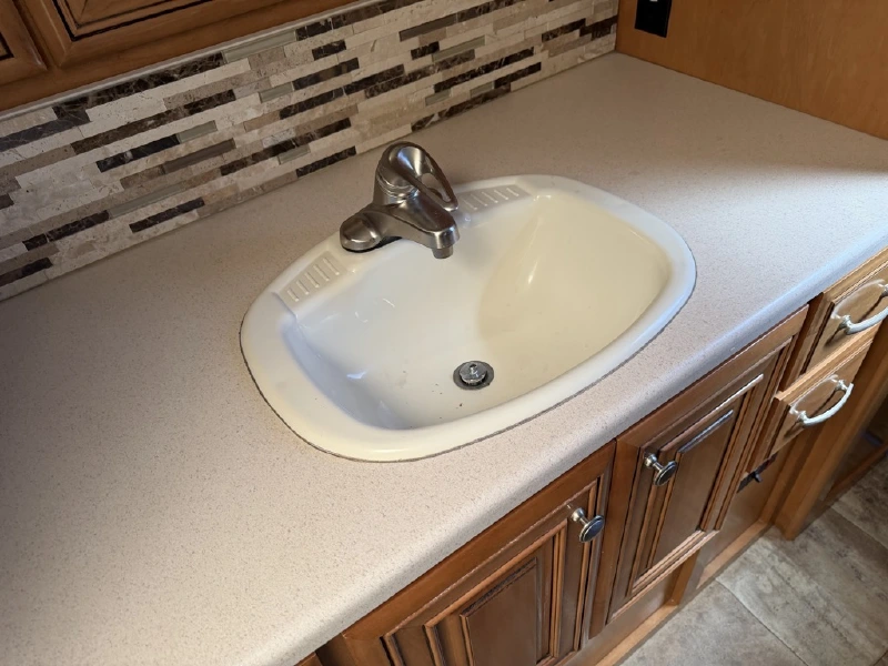 2017 THOR MOTOR COACH PALAZZO 36 1