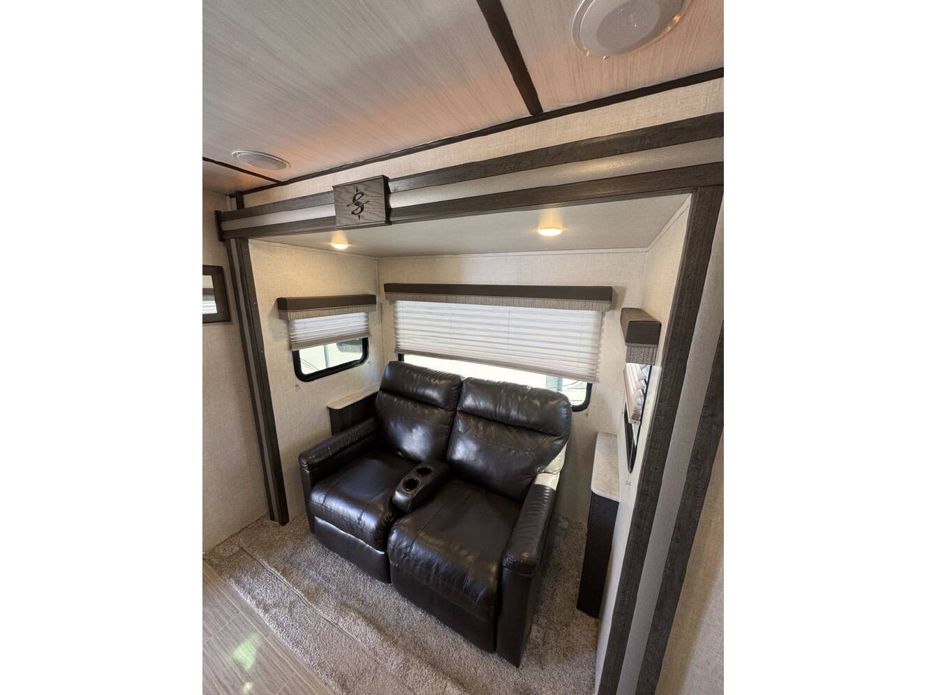 A photo of this 2021 Forest River SURVEYOR LEGEND 202RBLE