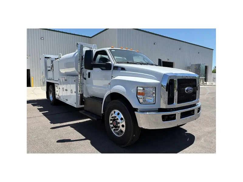 2026 FORD F750
