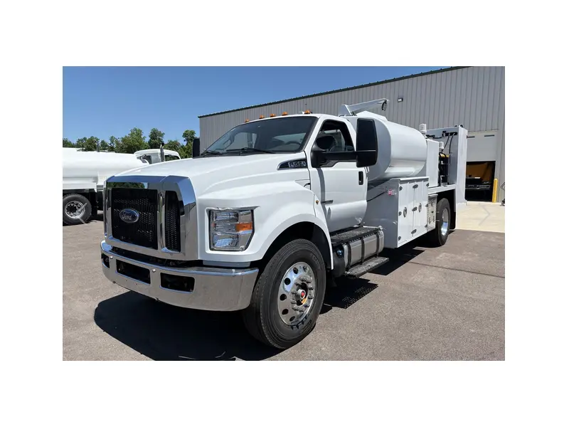 2026 FORD F750