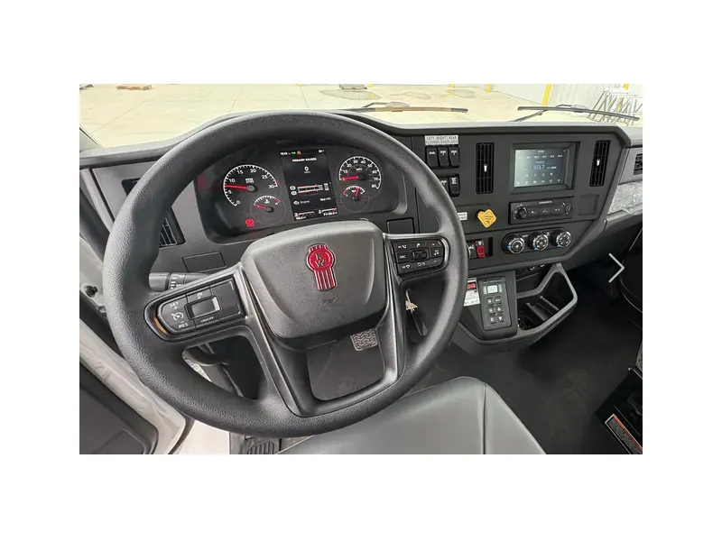 2026 KENWORTH T380