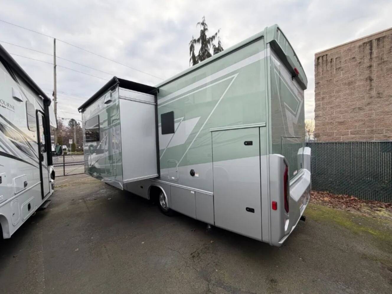 A photo of this 2026 Jayco Melbourne Prestige 25MP