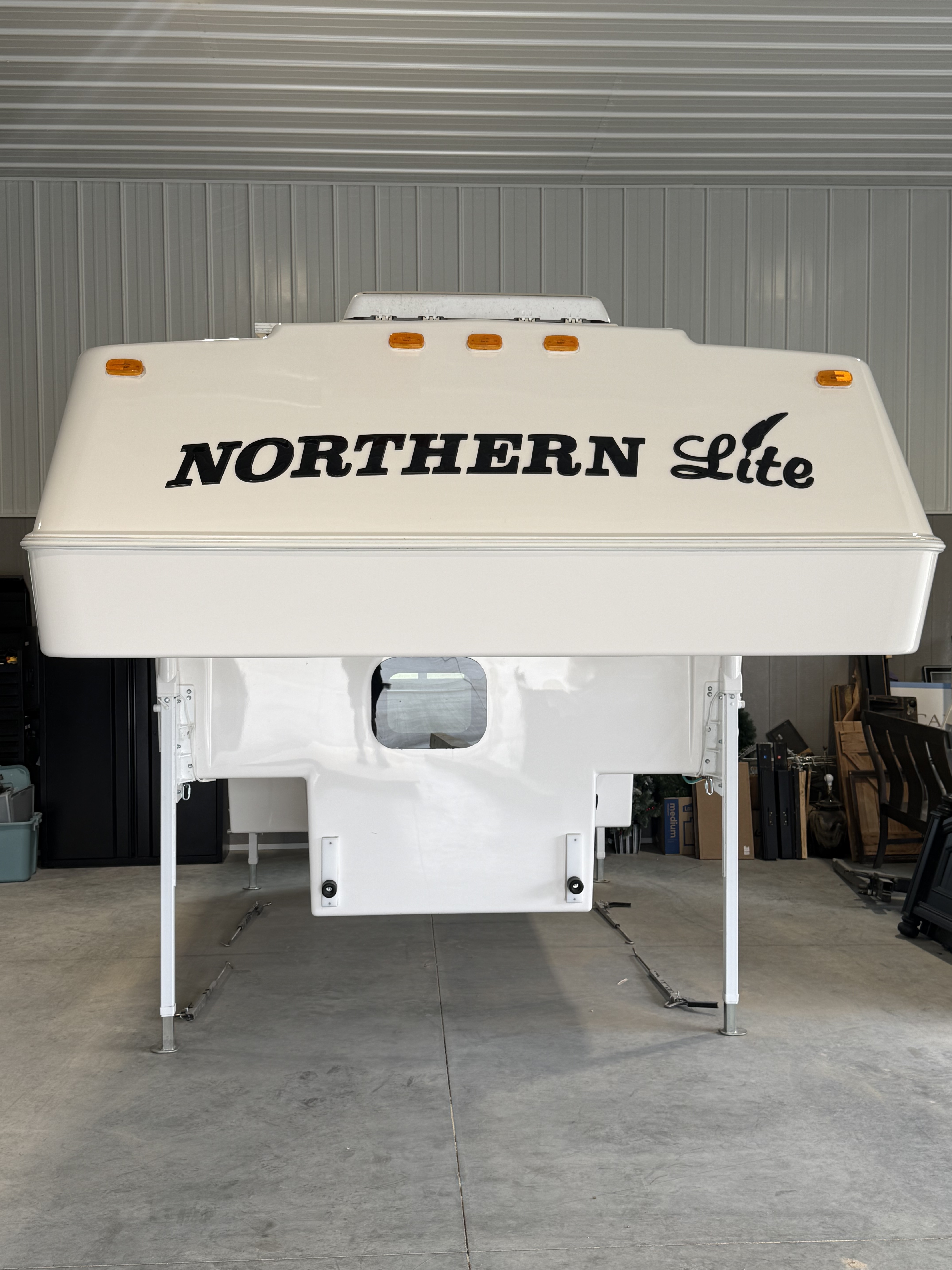 2025 Northern Lite 8-11 EXLEWB RV