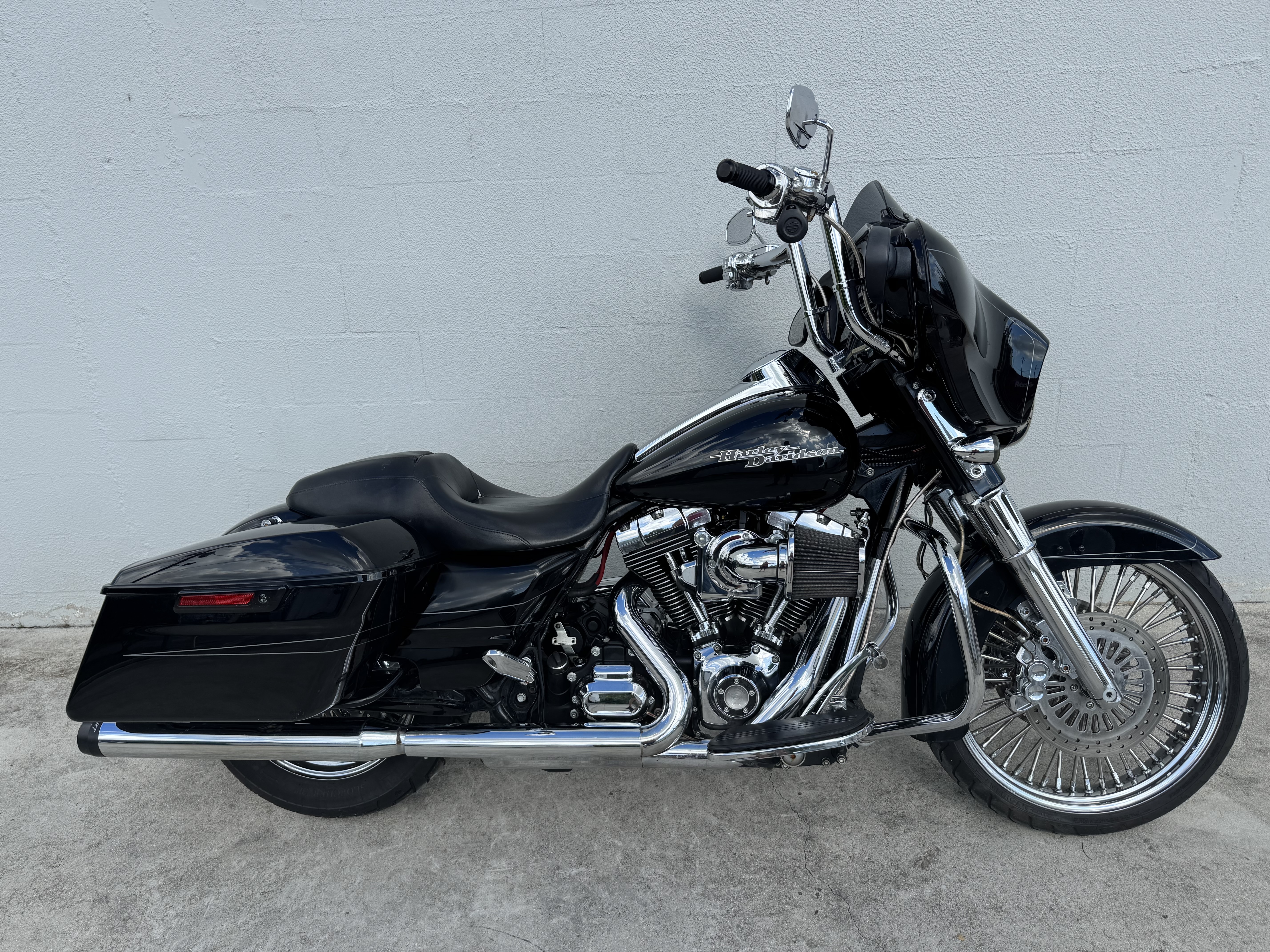 2014 Harley-Davidson Streetglide in Sarasota, FL
