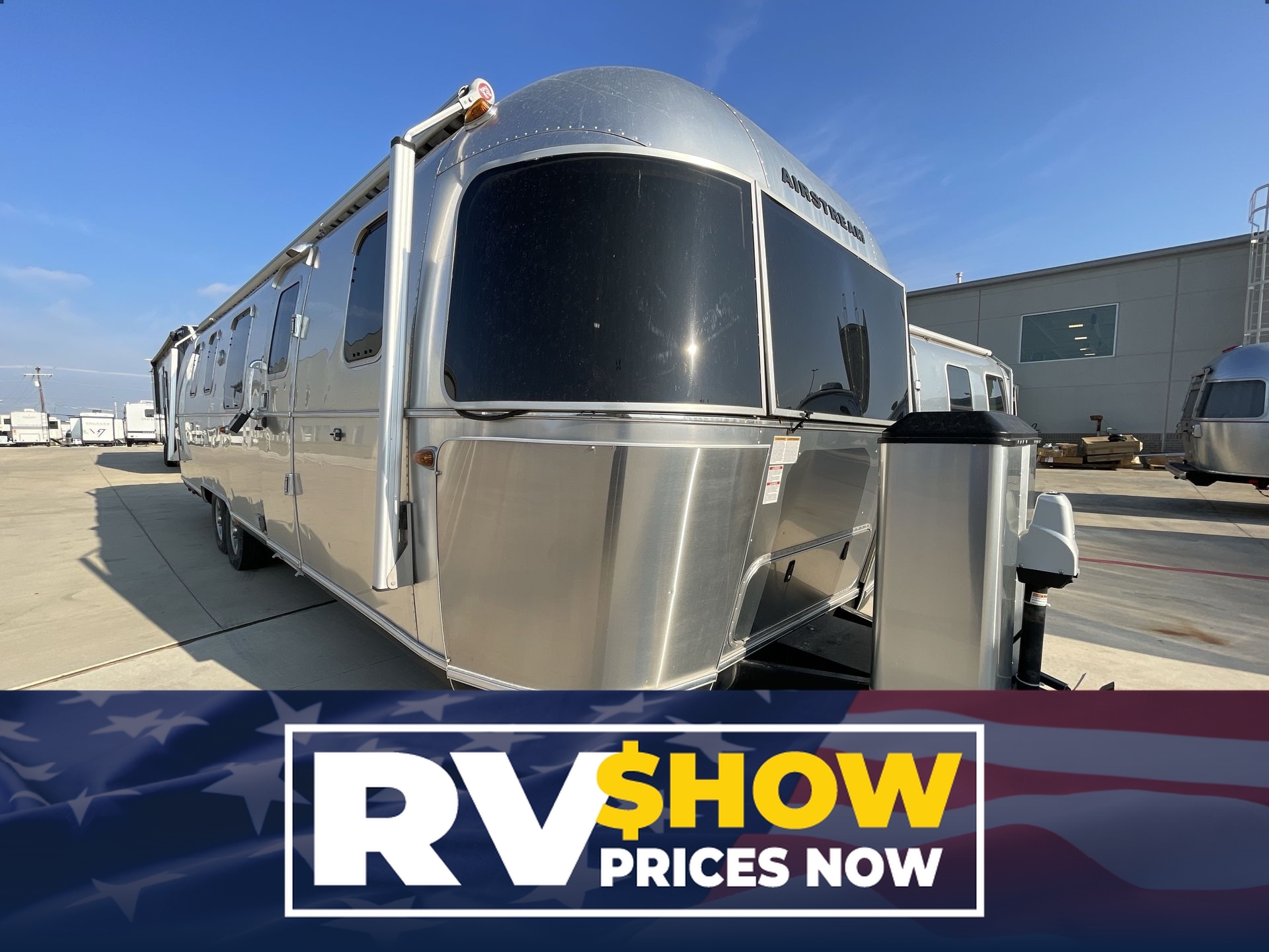 2020 Airstream Classic 33FBQ RV
