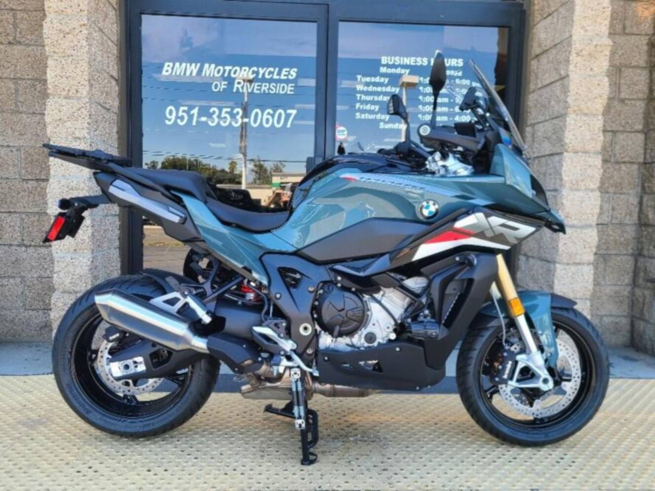 A photo of this 2026 BMW S 1000 XR