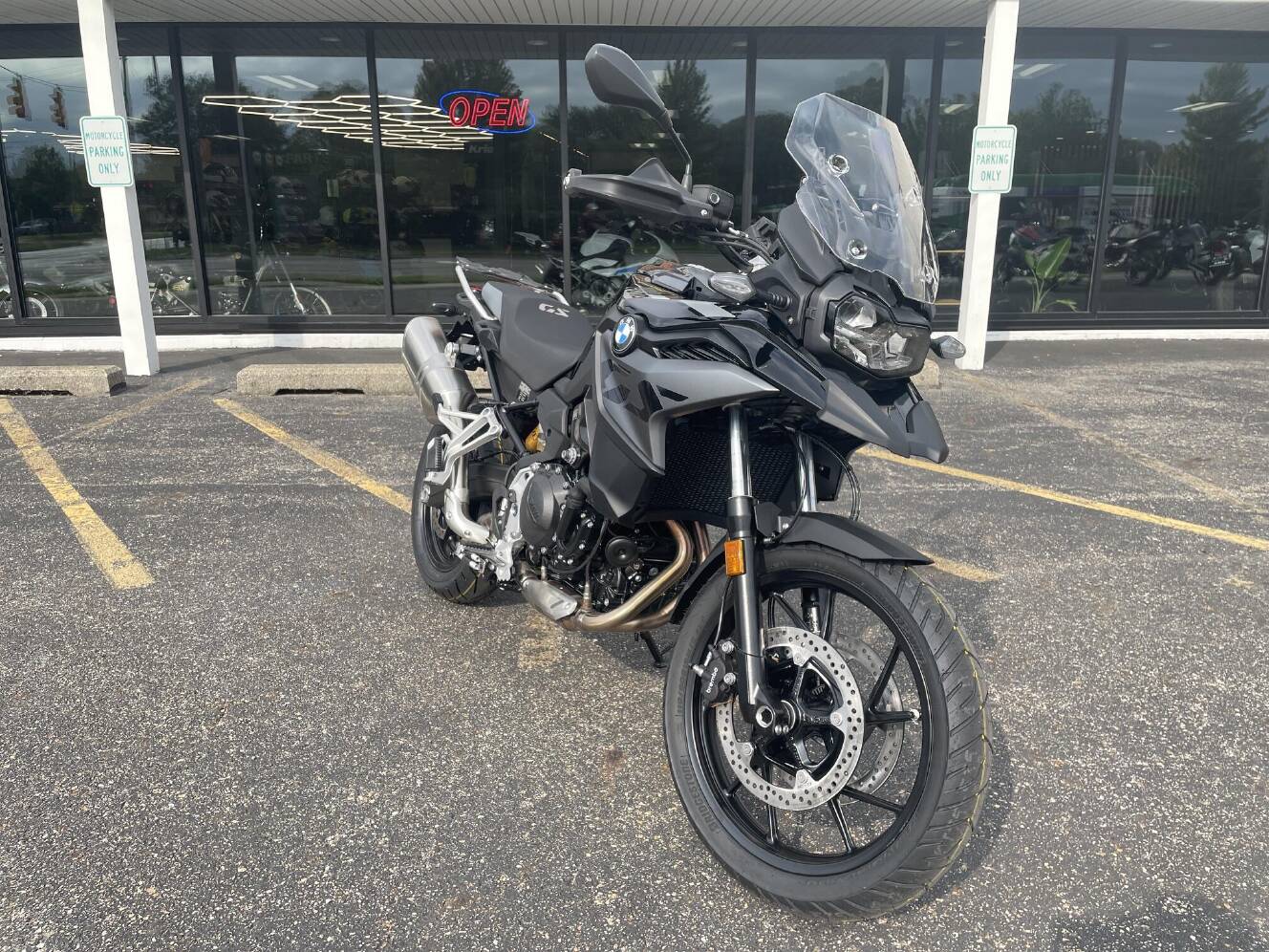 A photo of this 2026 BMW F 800 GS