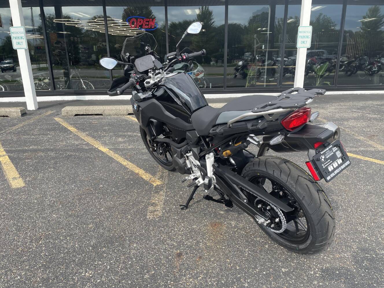 A photo of this 2026 BMW F 800 GS