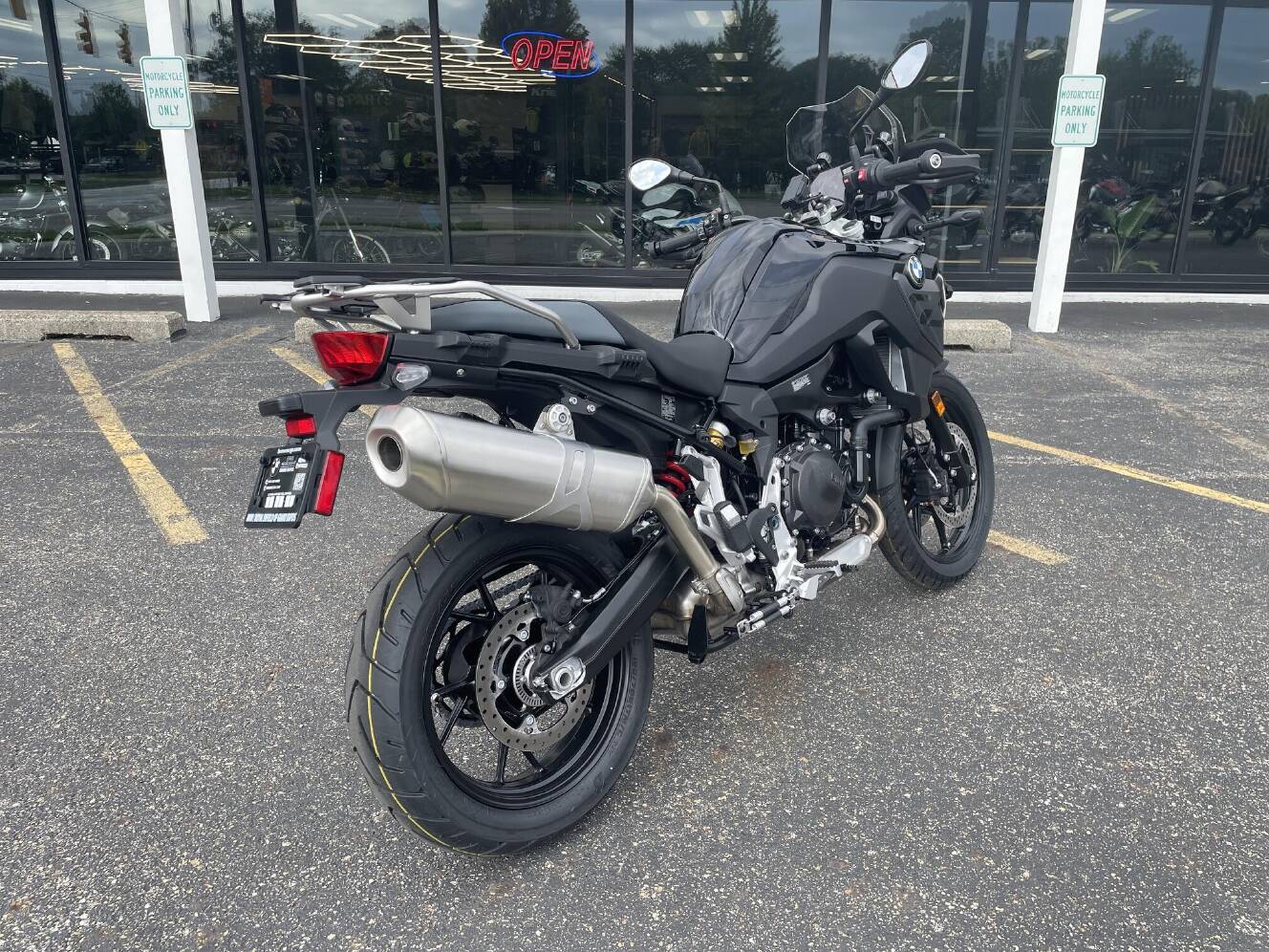 A photo of this 2026 BMW F 800 GS