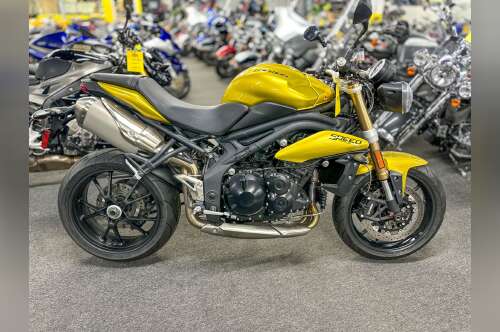 2013 Triumph Speed Triple ABS in oakdale NY