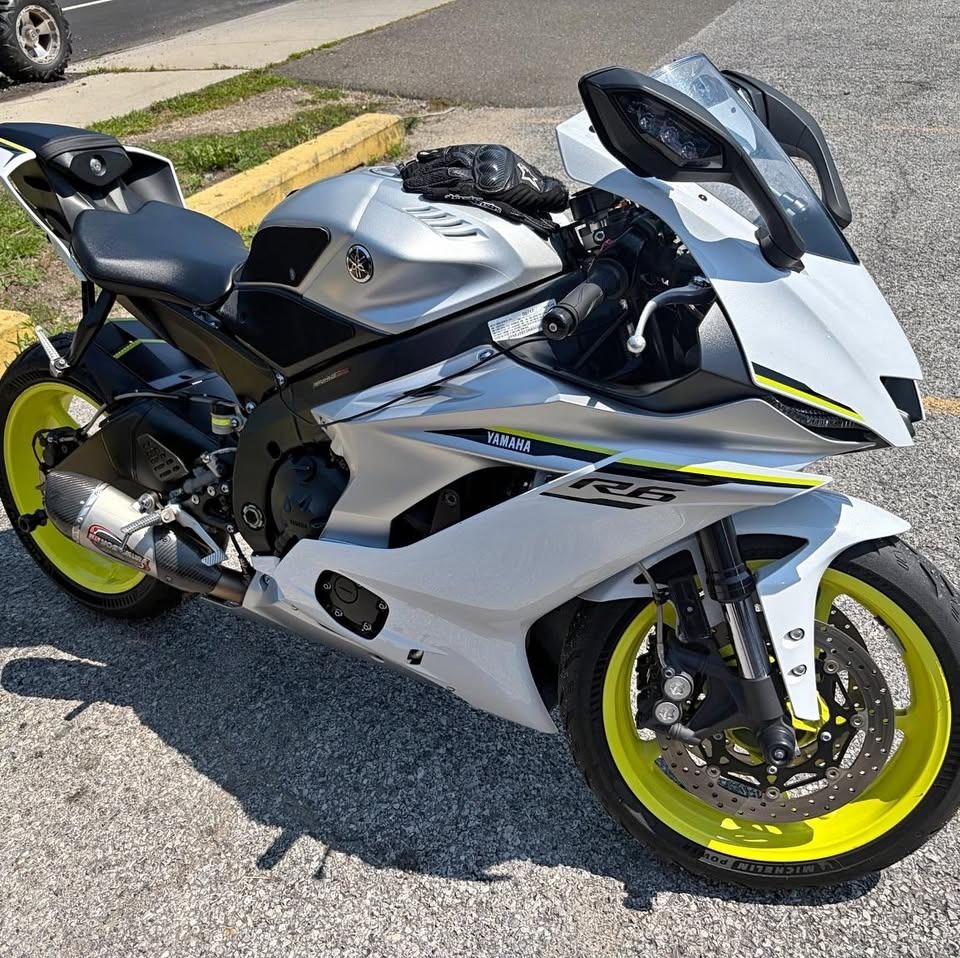 2017 Yamaha YZF-R6 R6 in Oakdale, NY
