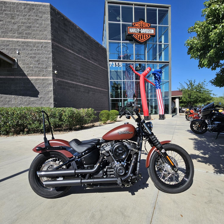 2018 Harley-Davidson Softail Street Bob SOFTAIL in Tucson, AZ