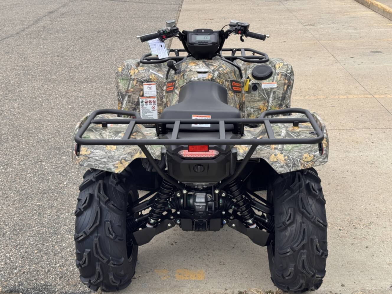 A photo of this 2027 Yamaha Grizzly EPS Camo EPS XT-R