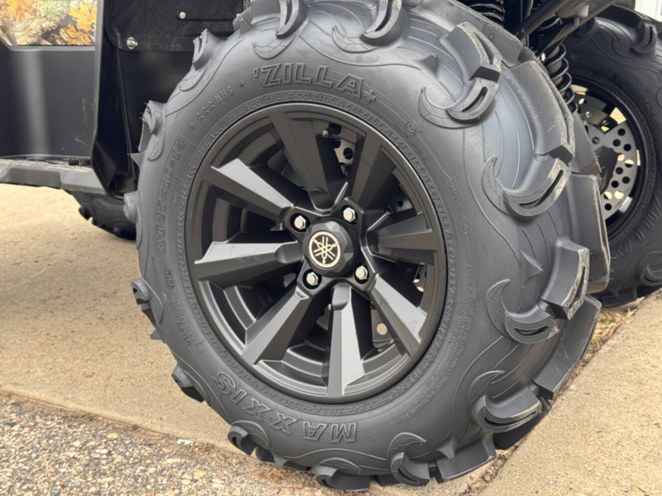 A photo of this 2027 Yamaha Grizzly EPS Camo EPS XT-R