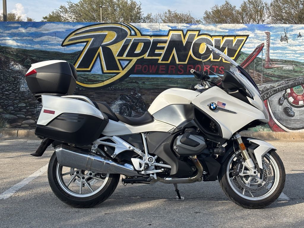 2023 BMW R 1250 RT Alpine White in Austin, TX