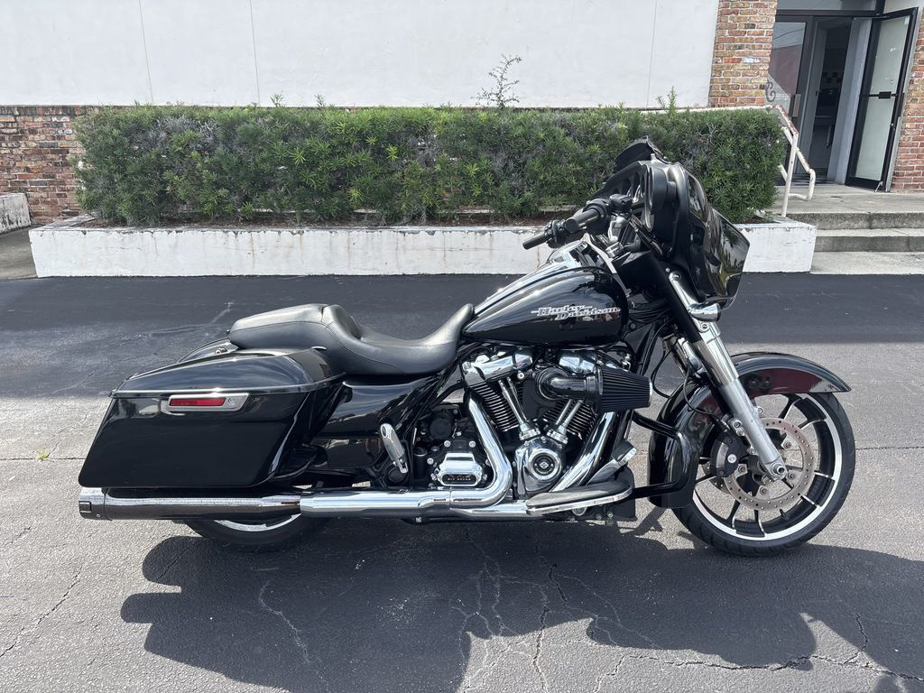 2020 Harley-Davidson Street Glide FLHX in Jacksonville, FL
