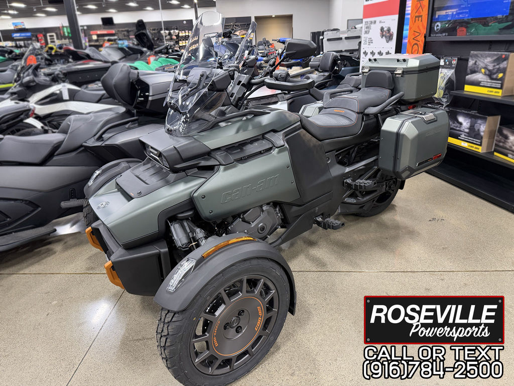 2025 Can-Am Canyon? Redrock REDROCK in Roseville, CA