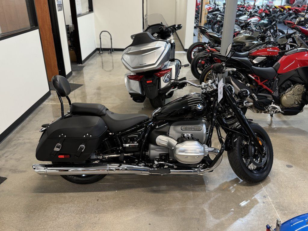2021 BMW R 18 Classic CLASSIC in La Marque, TX