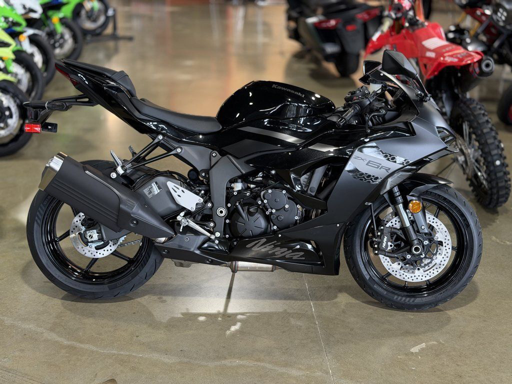 New 2027 Kawasaki Ninja Zx -6R Base For Sale in La Marque, TX