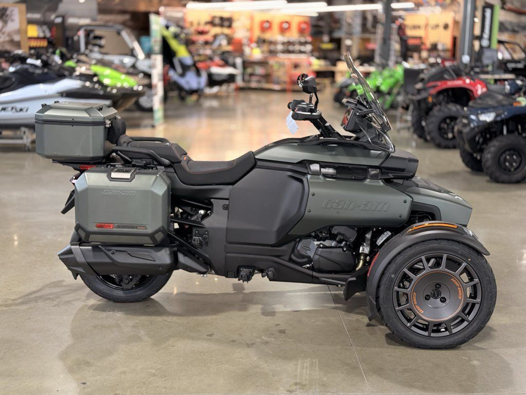 2025 Can-Am Canyon? Redrock REDROCK in La Marque, TX