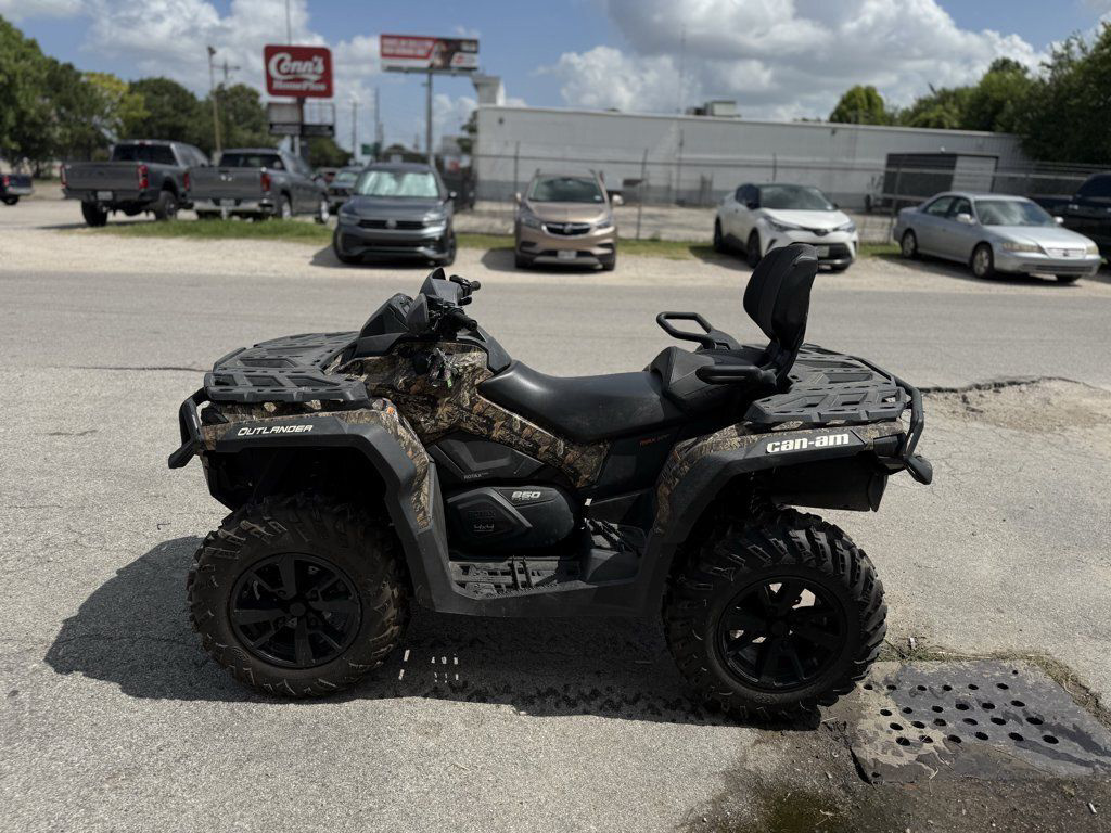 2023 Can-Am Outlander MAX XT 850 Mossy Oak Break-Up Country Camo in la marque TX