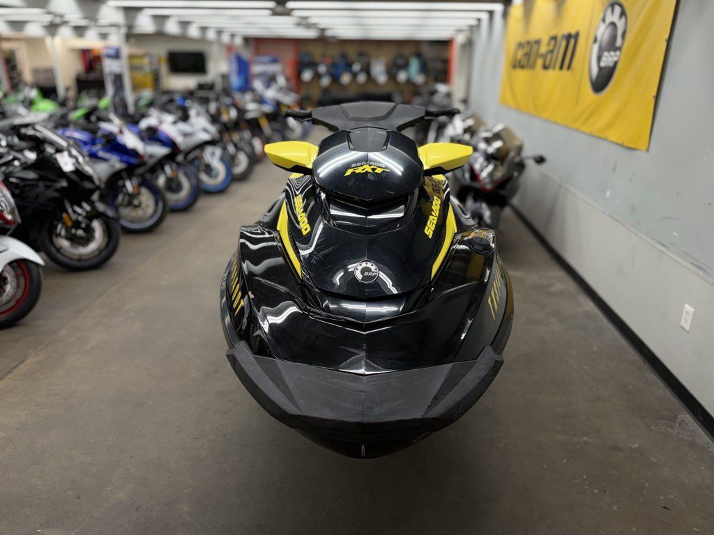 2016 Sea-Doo RXT 260 in la marque TX