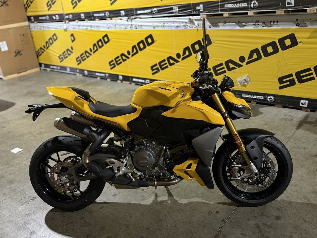 2026 Ducati Streetfighter V2 S Ducati Yellow V2 S in La Marque, TX