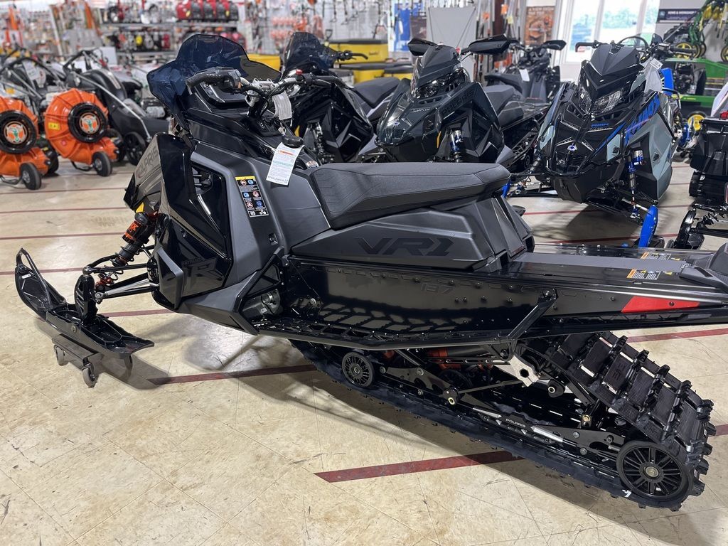 2027 Polaris® Patriot 9R INDY VR1 137 Dynamix Gloss Black in shorewood IL
