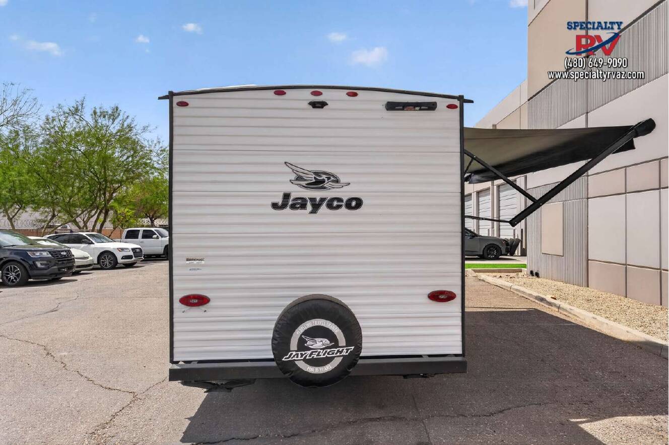 A photo of this 2025 Jayco Jay Flight SLX 260BHW