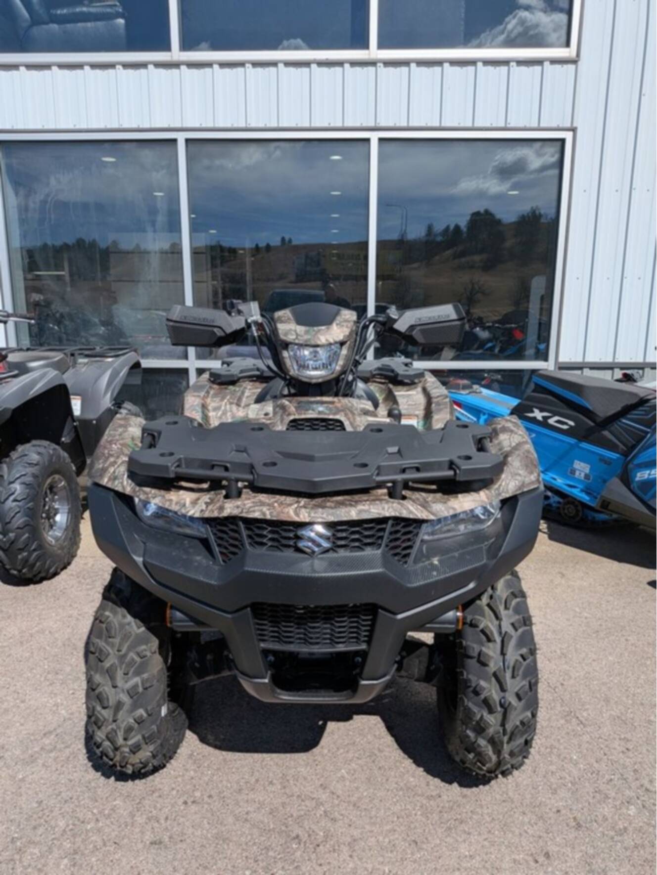 A photo of this 2025 Suzuki KingQuad 500AXi Power Steering SE Camo