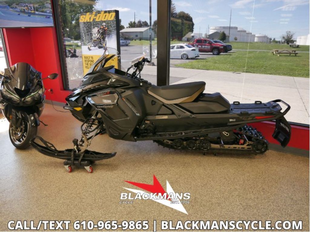 2026 Ski-Doo Renegade® Adrenaline® with Enduro Package 900 ACE Tur ROTAX 900 ACE in emmaus PA