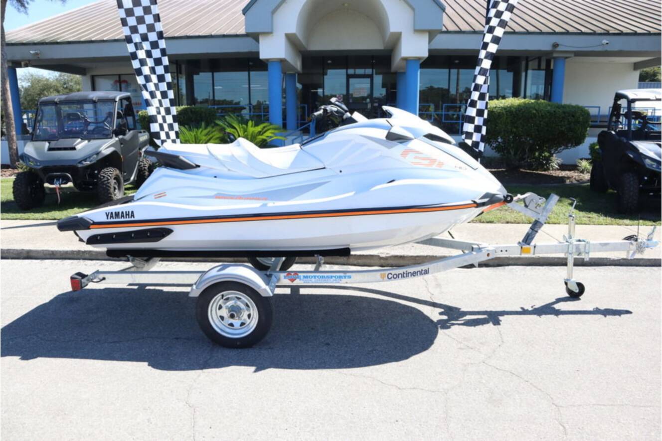 A photo of this 2006 Yamaha Waverunners GP 1900 C-CA