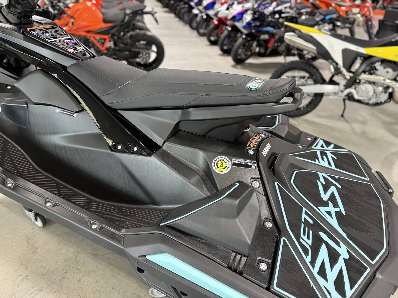 A photo of this 2027 Yamaha JetBlaster PRO 3-UP