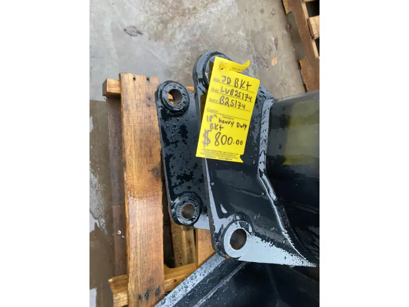 John Deere JD 18 inch heavy duty bkt