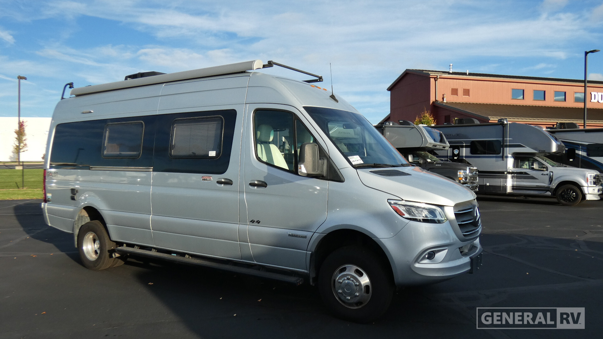 2022 Winnebago BOLDT 70KL Q70KL in wixom MI